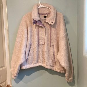 Universal threads, Cream Sherpa jacket, size XL